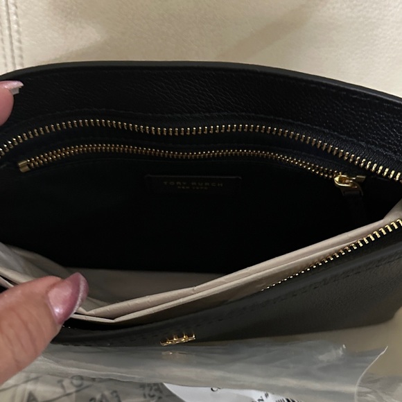 Tory Burch Black Crossbody Bag with Gold Accents - Picture 4 of 7